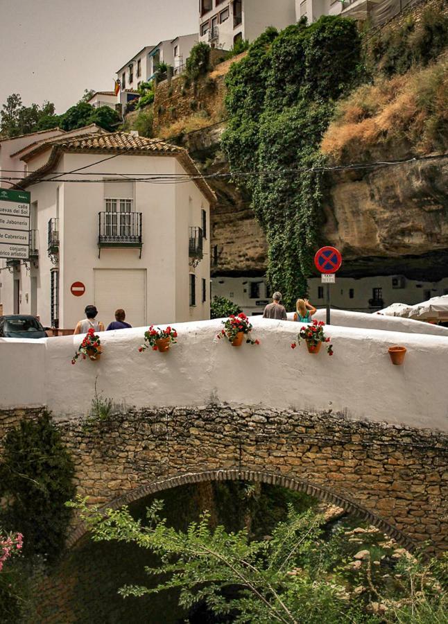 La Casa Del Rio Apartment Setenil De Las Bodegas Exterior photo